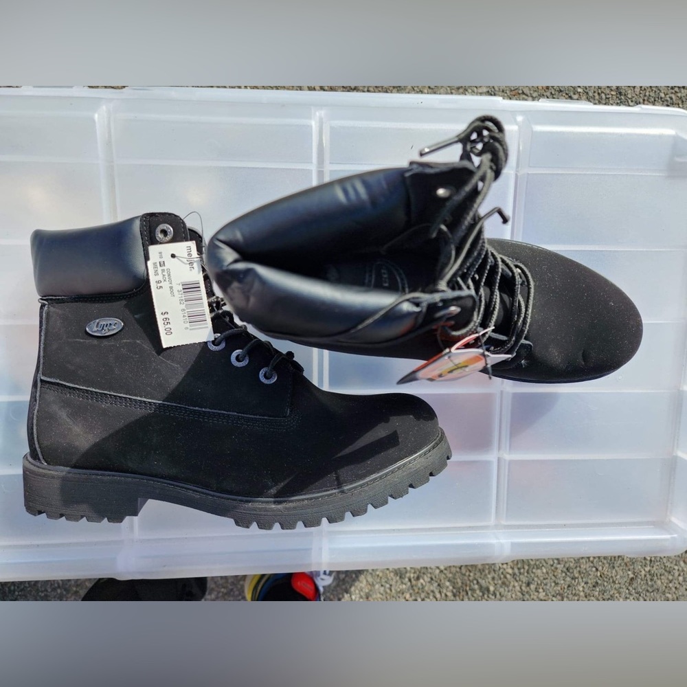 Convey Boots